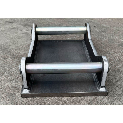 Adapter compatible with the Volvo system- S60 with base plate