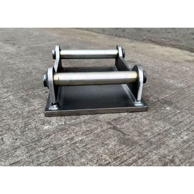 Adapter compatible with the Volvo system- S50 with base plate