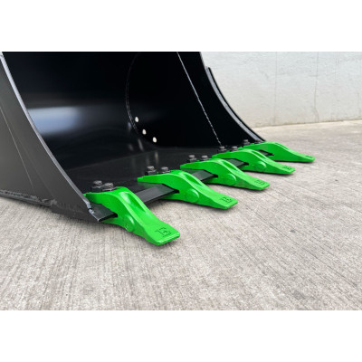 Digging bucket 800mm M10 class 4-6t